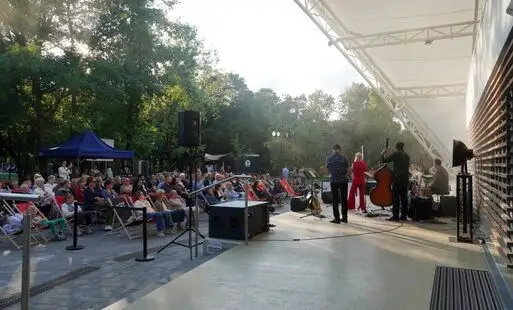 Jazzowy wieczór w Parku Staszica zainaugurował Kulturalne Lato w Czarnkowie