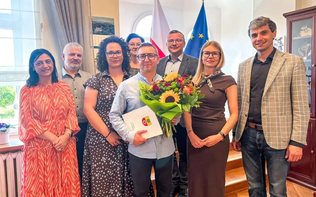 Juliusz Piątek świętuje 20-lecie pracy w Urzędzie Gminy Czarnków