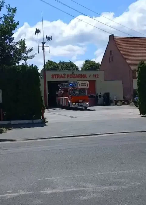 Pożar pustostanu w Krzyżu Wielkopolskim – interwencja strażaków