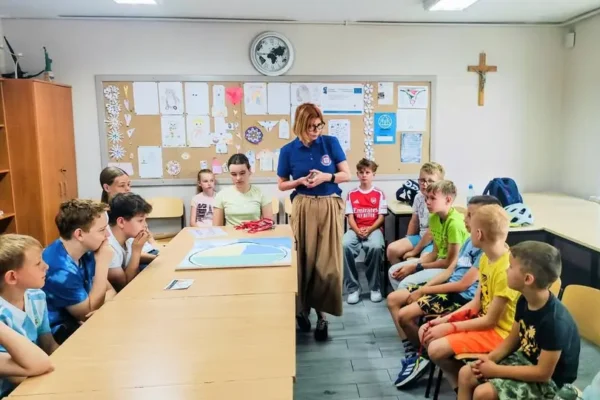 Warsztaty kulinarne i edukacja zdrowotna w GOK-u – wakacyjne atrakcje w Połajewie