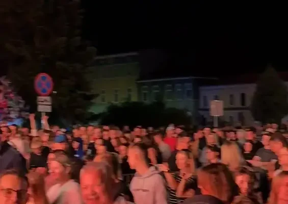 Gromee rozgrzał tłum podczas Dni Ziemi Krzyskiej – energetyczne show w Krzyżu Wielkopolskim