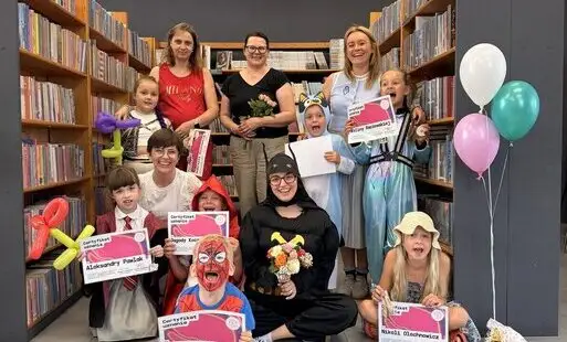 BiblioBal – kolorowe zakończenie roku z Bibliotworkami w Czarnkowie