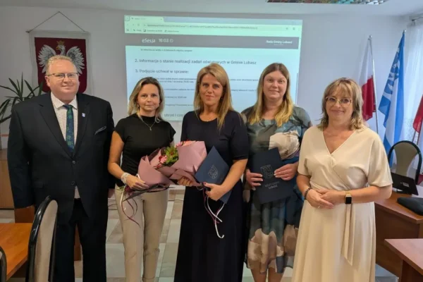 Radni gminy Lubasz obradowali na XXVIII sesji. Podjęto ważne uchwały oświatowe i budżetowe