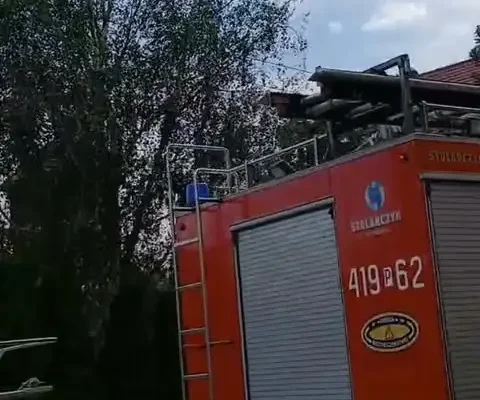 Poszukiwania na Jeziorze w Kuźnicy Żelichowskiej – interwencja OSP Wieleń i Policji