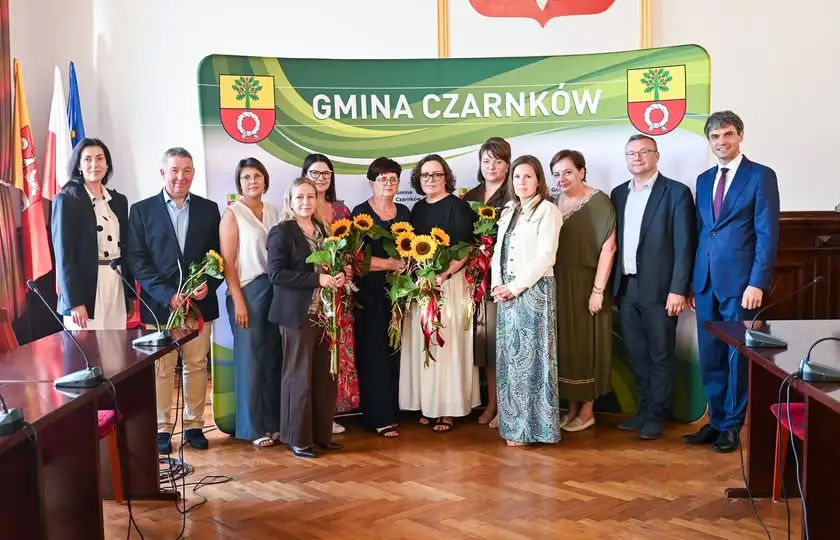 Gmina Czarnków podsumowuje rok szkolny i wita nowych dyrektorów placówek oświatowych