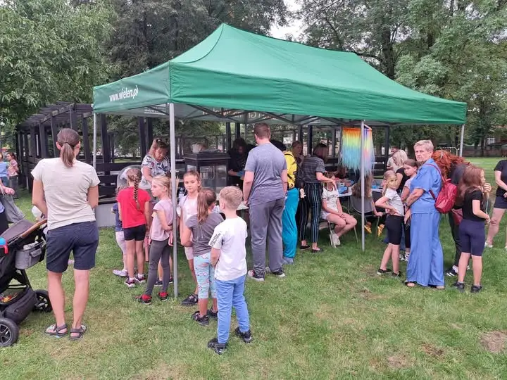Zakończenie wakacji w Wieleniu – zaproszenie na teren zielony przy hali