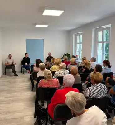 Nowy kierownik Klubu Seniora w Krzyżu Wlkp. spotkał się z seniorami