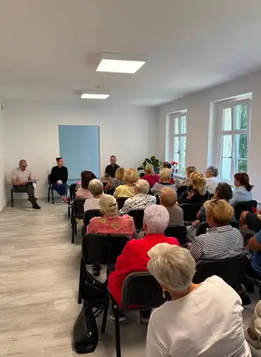 Nowy kierownik Klubu Seniora w Krzyżu Wlkp. spotkał się z seniorami