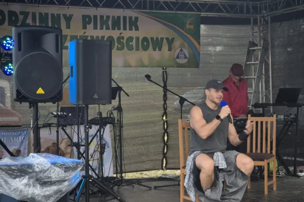 V Rodzinny Piknik Trzeźwościowy w Kwiejcach Nowych – udana impreza mimo deszczu