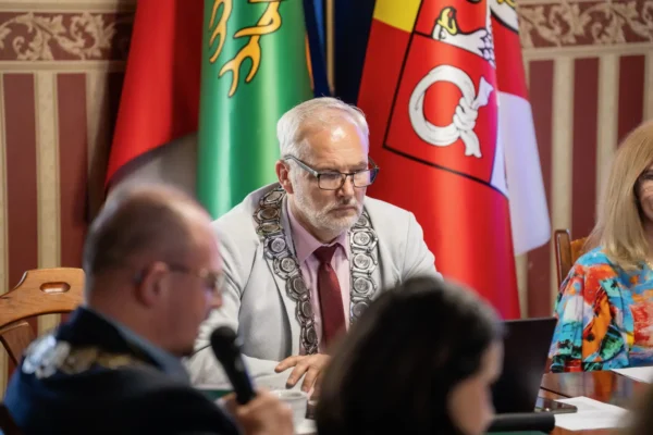 Nadzwyczajna sesja Rady Gminy Drawsko – zmiany w budżecie i WPF
