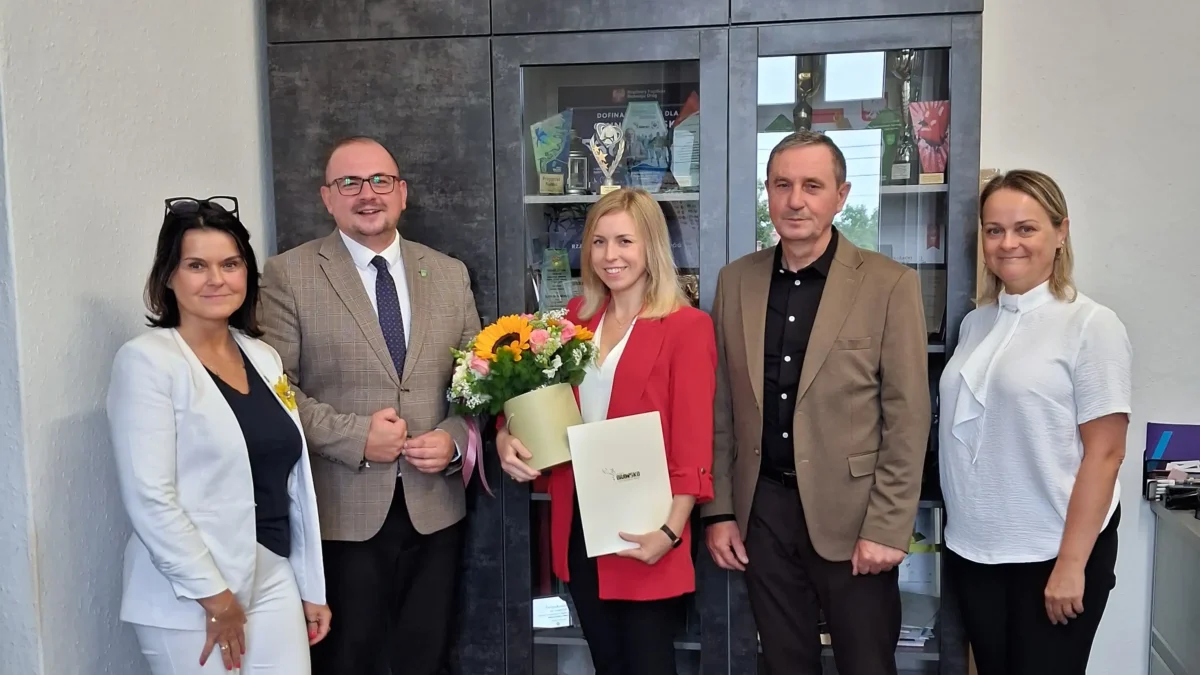 Kamila Matuszczak nauczycielką mianowaną – uroczyste wręczenie aktu w Drawsku