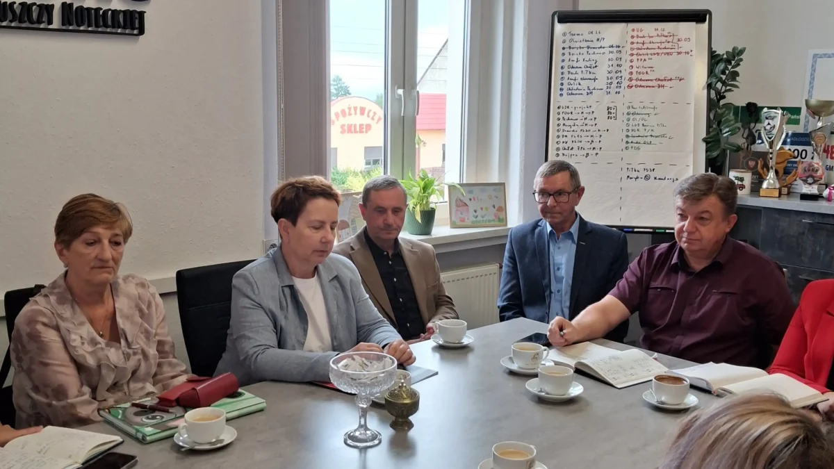 Gmina Drawsko gotowa na nowy rok szkolny – spotkanie dyrektorów i wójta
