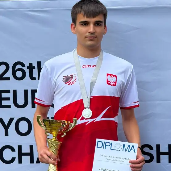 Kamil Flisikowski Wicemistrzem Europy w warcabach stupolowych