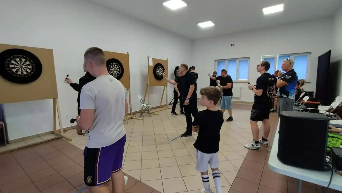 Lubaska Liga Darta: Stanisław Roszyk wygrywa pierwszy turniej