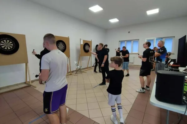 Lubaska Liga Darta: Stanisław Roszyk wygrywa pierwszy turniej
