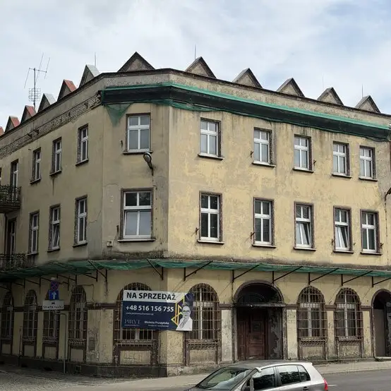 Gmina Trzcianka przejęła zabytkowy budynek po banku PKO BP