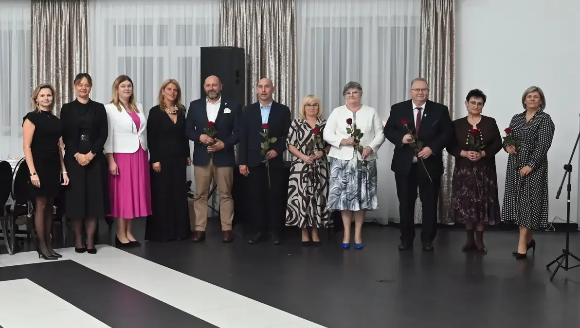 Nauczyciele z Gminy Lubasz świętowali Dzień Edukacji Narodowej w Stajkowie