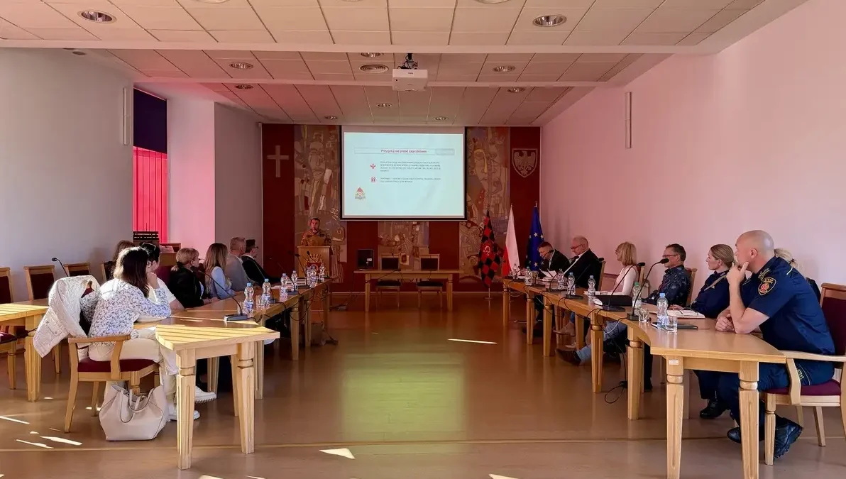 Czarnków: strażacy szkolili nauczycieli i służby z reagowania na zagrożenia