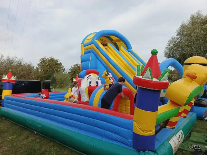 Pożegnanie lata w Ciszkowie: sport, smakołyki i kino plenerowe