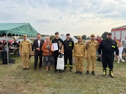 Gminne Zawody Sportowo-Pożarnicze w Starym Żabieńcu: OSP Trzcianka ponownie na szczycie